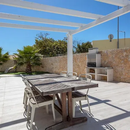 Beautiful With A Pool * Albufeira