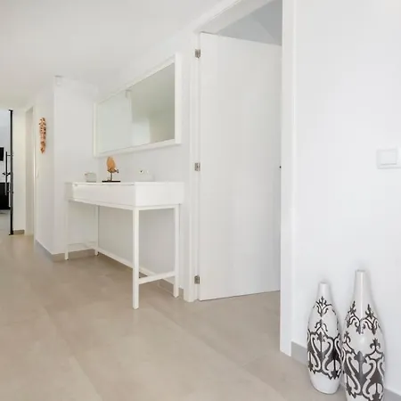 Vila Beautiful With A Pool