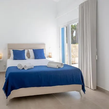 Vila Beautiful With A Pool *