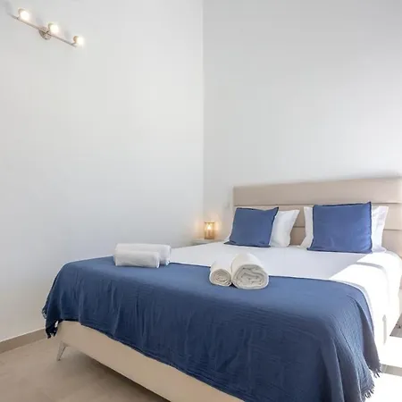 Beautiful With A Pool Βίλα