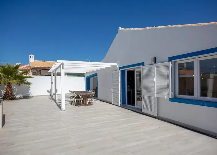 Beautiful With A Pool 빌라 *