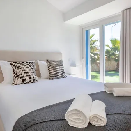 Beautiful With A Pool * Албуфейра