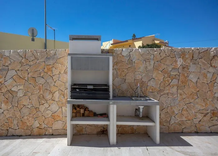 Beautiful With A Pool فيلة *